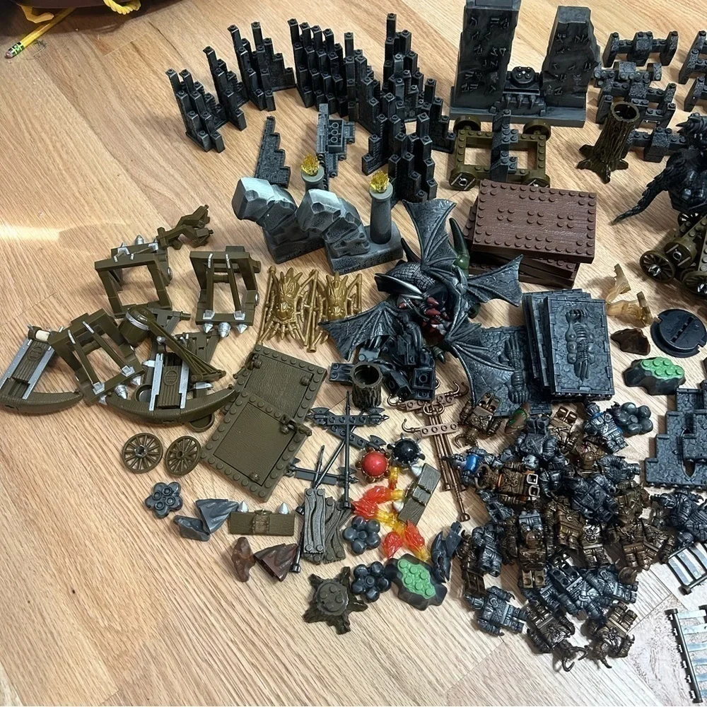 Mega Bloks Dragons Krystal Wars HUGE Lot Bundle Knights Figures Orcs Weapons